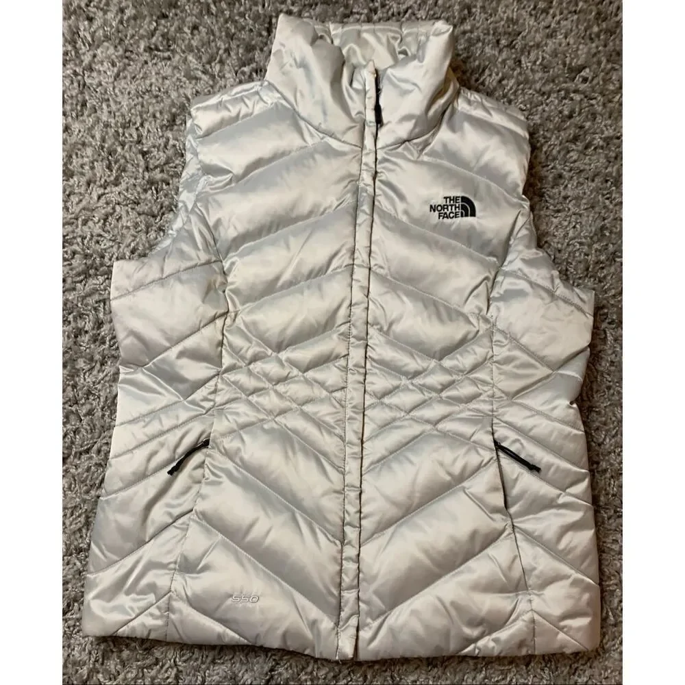The North Face 550 Down Puffer Aconcagua Lunar Ice Gray VEST Jacket sz M WORN 1